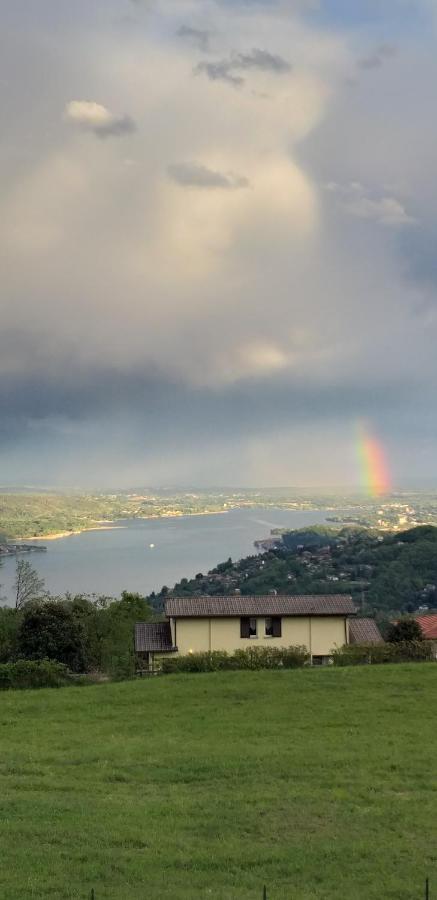 Gardenpark Soleil Villa Nebbiuno Buitenkant foto